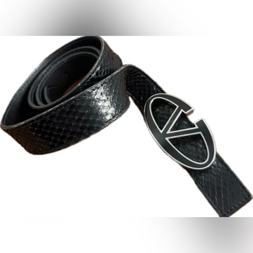 Valentino Garavani Black Snakeskin Leather Belt Size L Vintage Logo Buckle